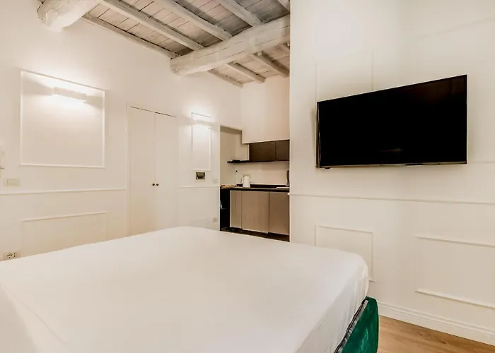 - Vittoria Palace * רומא